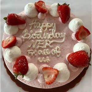 Friends Who Loves Each Others🎂